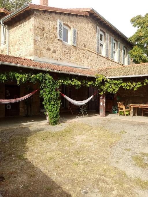 Charmant Gite Avec Parking Gratuit Sur Place. Davézieux Exterior foto